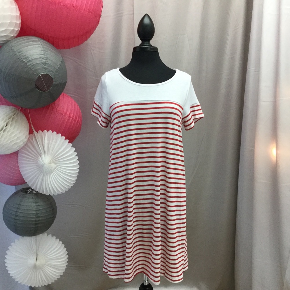 Red & White T-shirt Dress